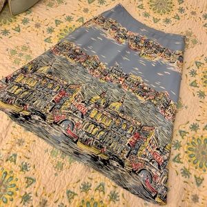 Beautiful Venice Skirt - Size 4 💙